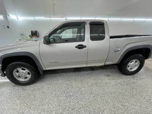2004 Chevrolet Colorado - 4X4
