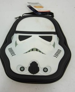 lot 7 image: Star Wars Nintendo Helmet System Case 3DS