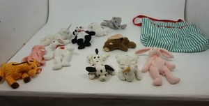 lot 58 image: Beanie Babies