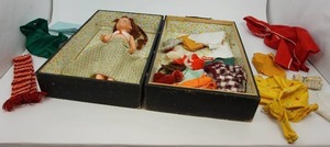 lot 64 image: Vintage1969 CRISSY DOLL Beautiful Crissy by Ideal Toy with Hair that Grows