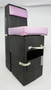 lot 100 image: The Keepers DLX