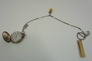 lot 124 image: SEARS Pocket Watch Military Collectible Jewelry Vintage Necklace Gold Silver Bone Pendant