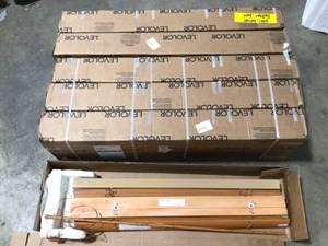 lot 4 image: Lot of Levolor 2 in Wood Blinds see pictures
