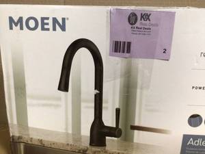lot 2 image: Adler Single-Handle Pull-Down Sprayer Kitchen Faucet with Power Clean and Reflex in Mediterranean Bronze customer return review pictures