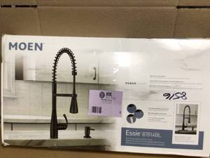lot 3 image: Moen Essie Single-Handle Pre-Rinse Spring Pulldown Sprayer Kitchen Faucet with Power Clean in Matte Black customer return review pictures