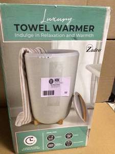 lot 32 image: Zadro Ultra Large Towel Warmer customer return see pictures