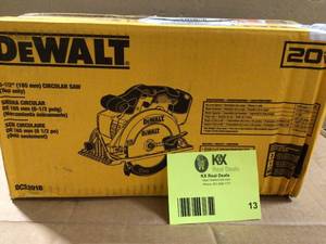 Dewalt DCS391B 20V MAX 6-12 Circular Saw customer return see pictures