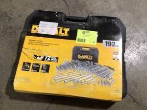 Dewalt 192 Mechanic Tool Set review pictures