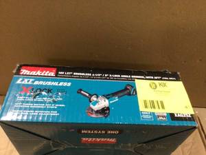 Makita  18V LXT Lithium-Ion Brushless Cordless 4-1 2 in. 5 in. X-LOCK Angle Grinder Tool Only review pictures
