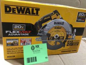 DEWALT  20V MAX Cordless Brushless 7-14 in. Circular Saw with FLEXVOLT ADVANTAGE (Tool Only), Customer return, Review all pictures