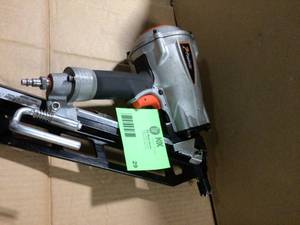 Pacsolde Materplus Strip Nailer, customer return, review all pictures