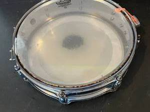 lot 96 image: TAMA Snare Drum