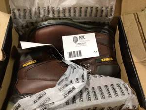 DEWALT  Mens Titanium WPPT Waterproof 6 in. Work Boots- Soft Toe- Brown 10(X)