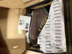 DEWALT  Mens Helix PTWP Waterproof 6 in. Work Boots - Soft Toe - Brown Crazy Horse Size 9.5 (M)