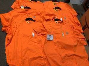 Mix lot of orange carhart T-SHIRT , review all pictures, customer return