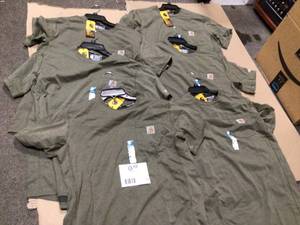 Mix lot of Carhartt T-shirts, Customer return, review all pictures