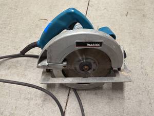 Makita Saw