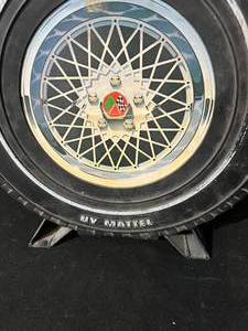 lot 77 image: Hot Wheels Super Rally Case FILLED with Vehicles