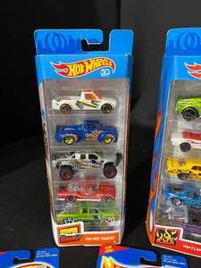 lot 88 image: Hot Wheels Flames, Hot Trucks & Hot Hubs Series - New in Package