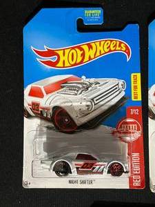 lot 92 image: Hot Wheels Red Edition, Flames & More -  New in Package