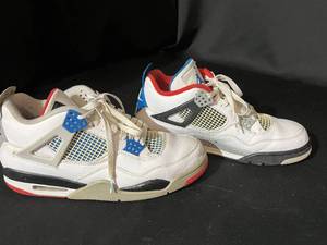 lot 147 image: Nike Air Jordan 4 Tennis Shoes - Size 10.5 - RedBlueWhite