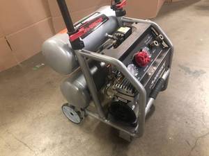 Husky 4.5 Gal silent Compressor open box customer return see pictures