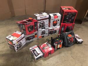 Lot of assorted Vector Portable Powers customer Returns various models and conditions see pictures