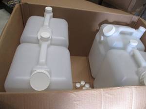 lot 7 image: 4- 5 Gallon Spigot Jugs...