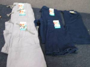 lot 39 image: Lot of 8- NWT Garanimals 5T Clothes...