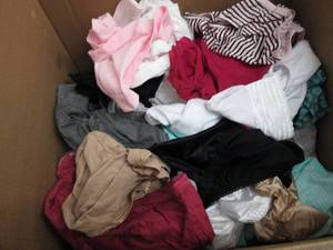 lot 55 image: Large Lot of Ladies Larger Assorted...