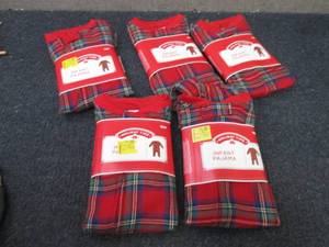 lot 61 image: 5- 18 mo Holiday PJs...