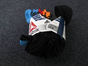 lot 82 image: Reebock Socks Boys Small...