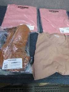 lot 174 image: 4 Mens Goodthreads Short Sleeved 3...