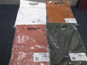 lot 175 image: 4 Mens Goodthreads Short Sleeved C...