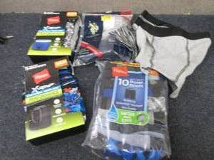 lot 178 image: Boys Small Briefs...