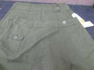 lot 186 image: 3 - Ladies Skorts Size 14...