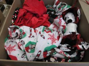 lot 191 image: Box of Assorted Sized Holiday PJs...