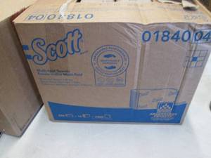 lot 236 image: Scott Essential Multifold Paper Tow...