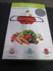 lot 260 image: 3pc Collapsible Colander Set...