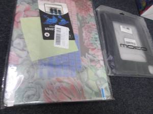 lot 280 image: MacBook Pro & iPad Pro Cases...