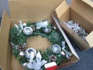 lot 296 image: Christmas WreathCenter Piece, LED ...