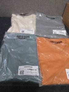 lot 334 image: 4 Mens Goodthreads Short Sleeved 3...