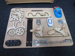 lot 347 image: Wooden Montesorri Toy...