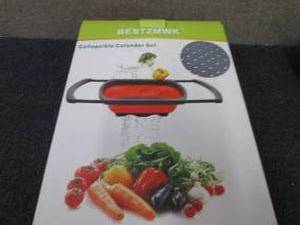 lot 354 image: 3pc Collapsible Colander Set...
