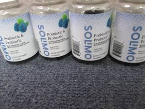 lot 378 image: 4- 50 ct PrebioticsProbiotics Gumm...