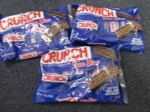 lot 438 image: 3-10 oz Bags Crunch Fun Size Candy ...