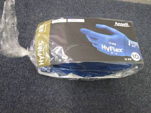 lot 476 image: Ansell Glove Hyflex 11-818 Indust S...
