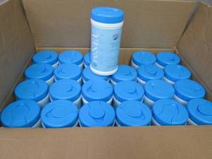 lot 500 image: Case of 24- 72 ct Canisters reNeu E...