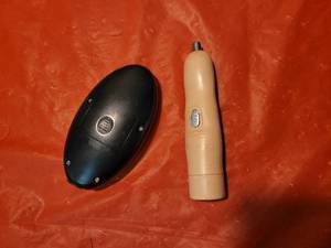 Guee Massager and Finger Nose Hair Shaver