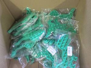 27 new dino pop fidgets ...